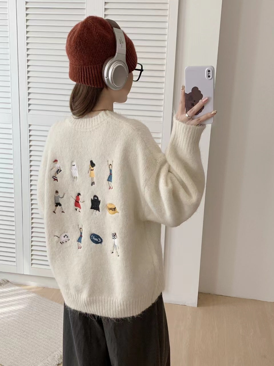 Gray Sweater Women's Loose Cartoon Embroidery Knitted Top