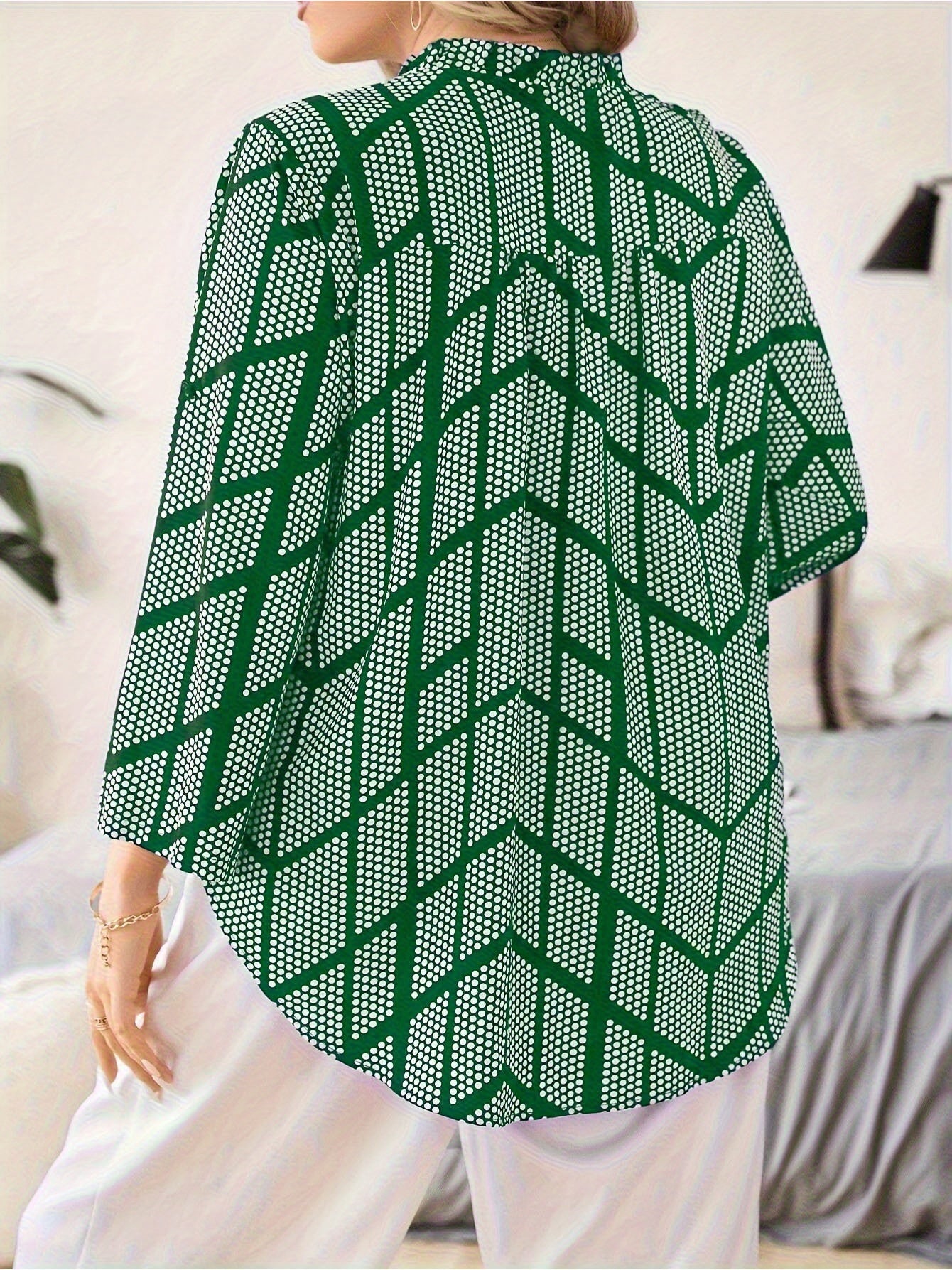 Women's Plus Size Summer Dot Print V-Neck Elbow Sleeve Blouse - Resort Casual Work Top
