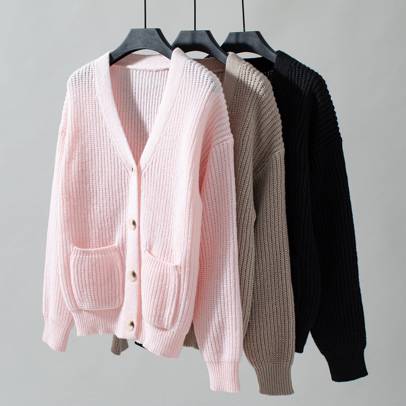European And American Autumn And Winter New Women's Knitwear V-neck Single Breasted Sweater