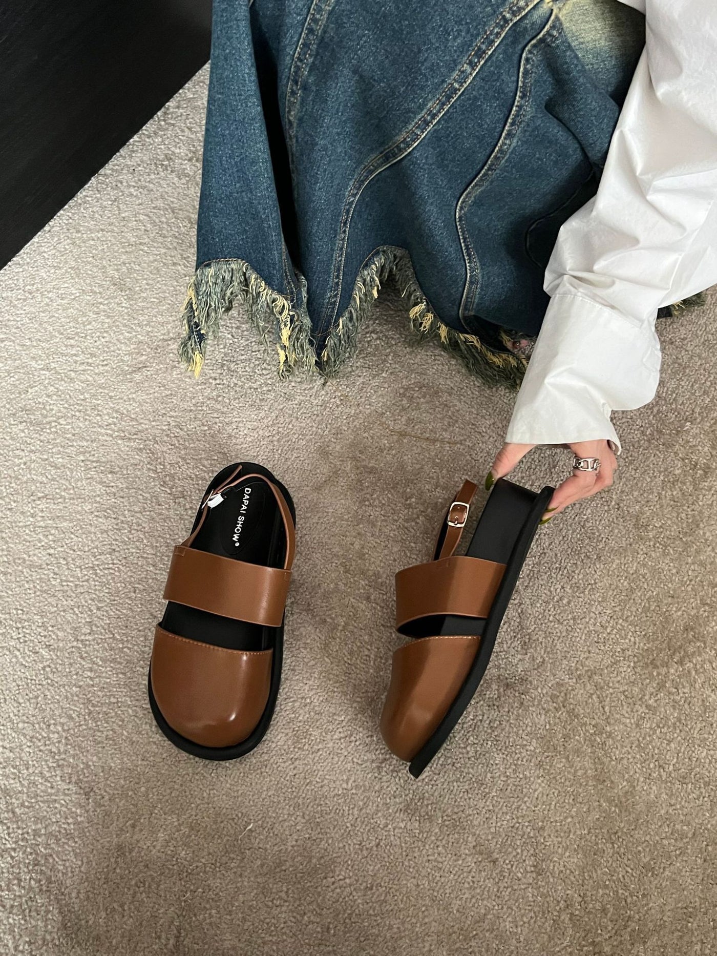 Retro Raise The Bottom One Strap Two-way Breathable Closed Toe Sandals