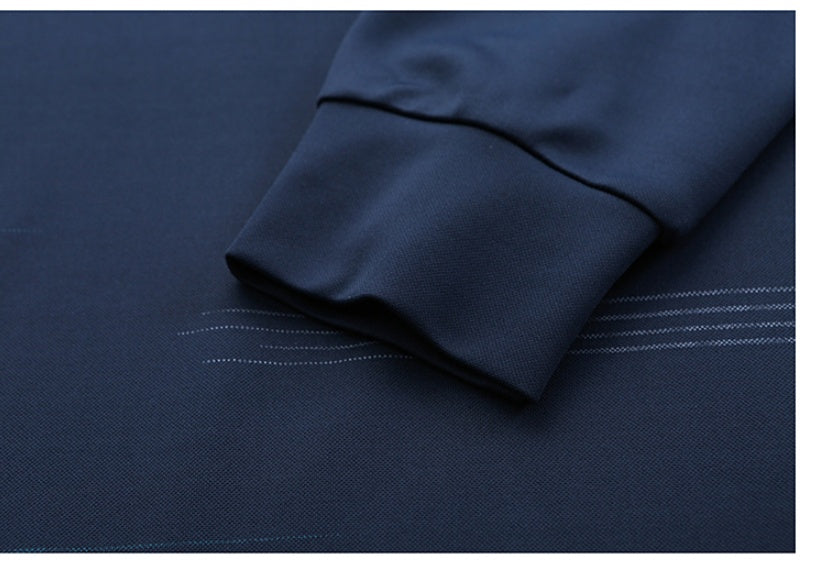 The New Men's T-shirts Are Fashionable With Loose Lapels