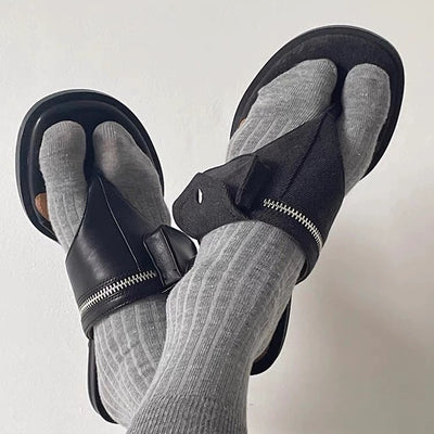 New Design Casual Round Toe Clip Toe Flip-flops